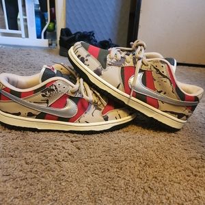 Nike sb dunks!